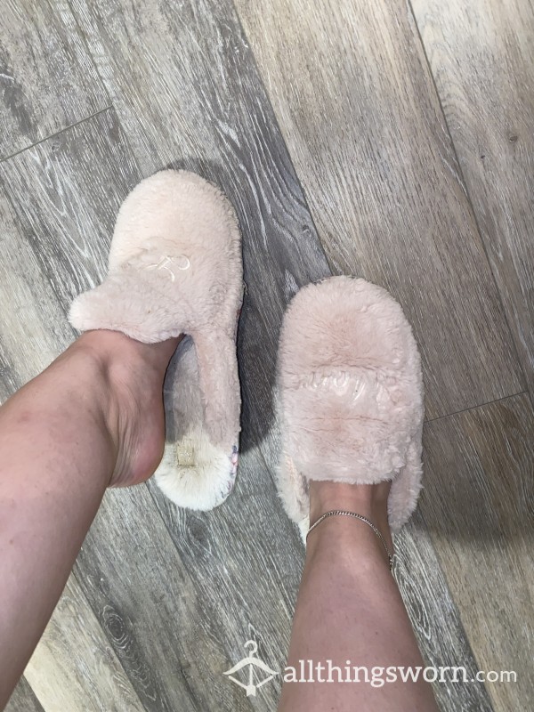 S**y Slippers