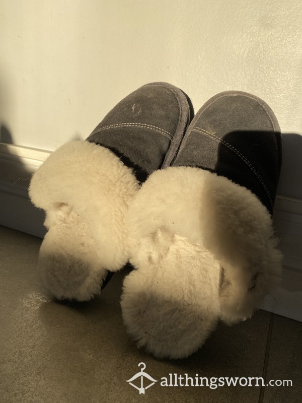 S**y Used Slippers