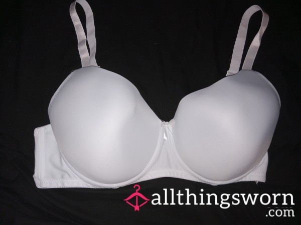 S**y White 44DDD Bra