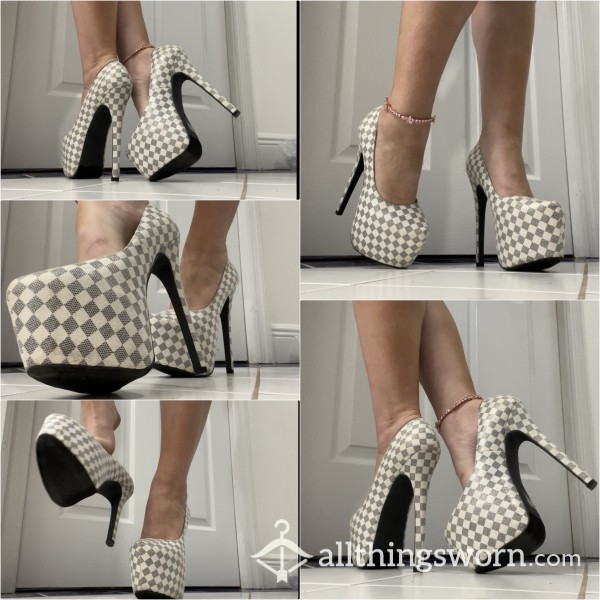 S**y White High Heel Pumps