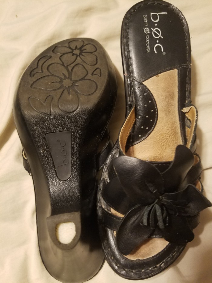 S**y Womens Well Worn By Born Heel Sandals Sz 8