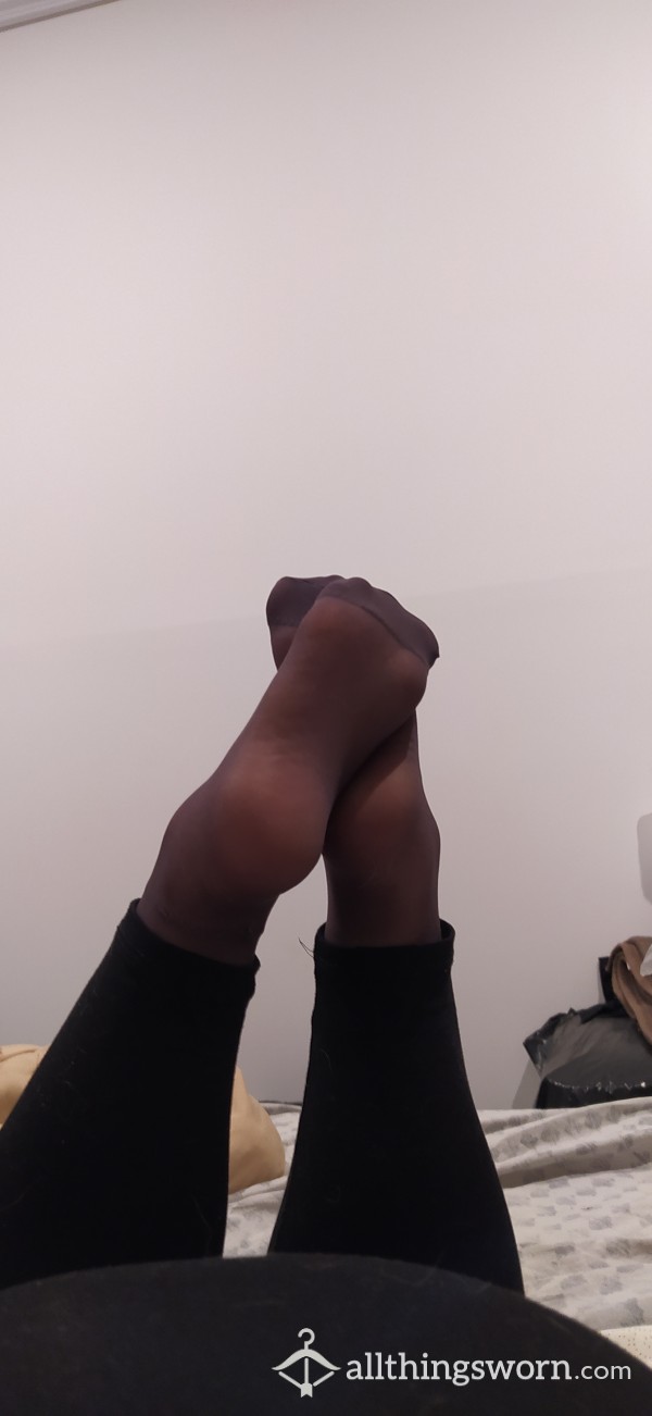 Sheer Nylon Socks On A Greek Goddess Feet! 😉🐷♀️👣🧦👑