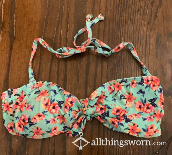 Size 10 Blue Flowery Bikini Top £5 Posted