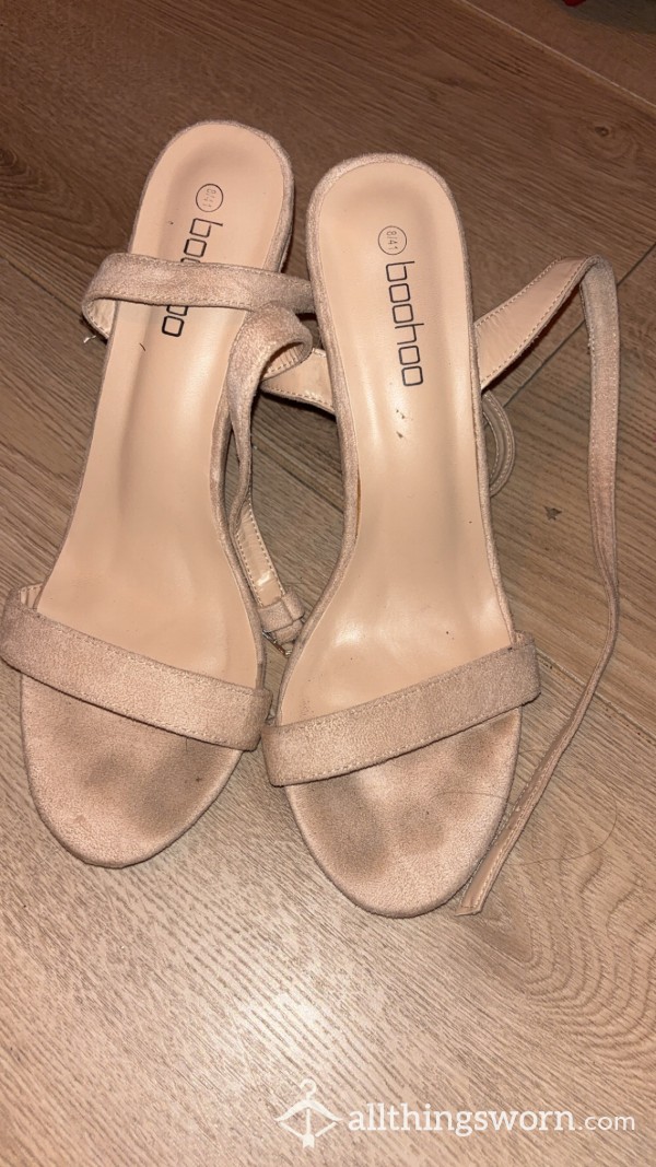 Size 8 Well Worn Heels