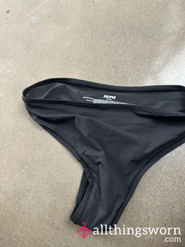 Skims Black Thong