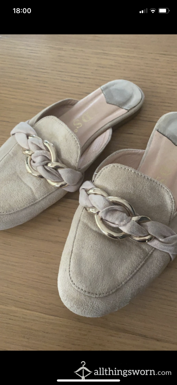 Slip On Suede Beige Mules