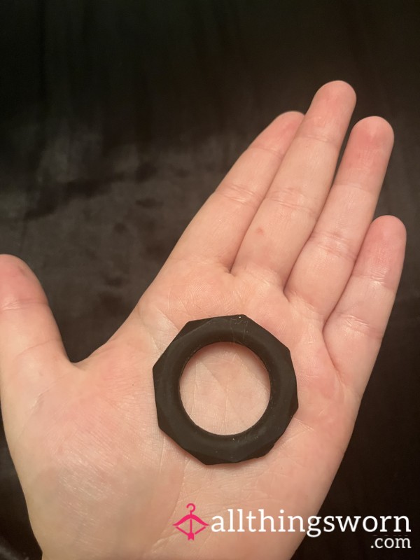 Small Ribbed C*ck Ring