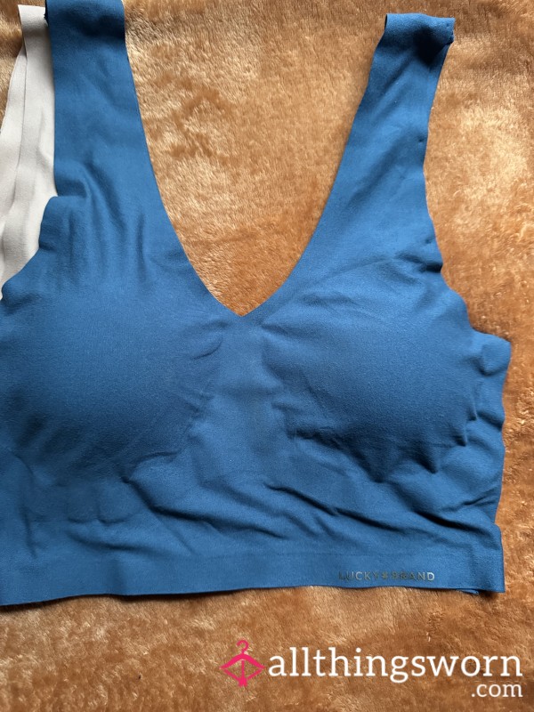 Small Stretchy Teal Sports Bra