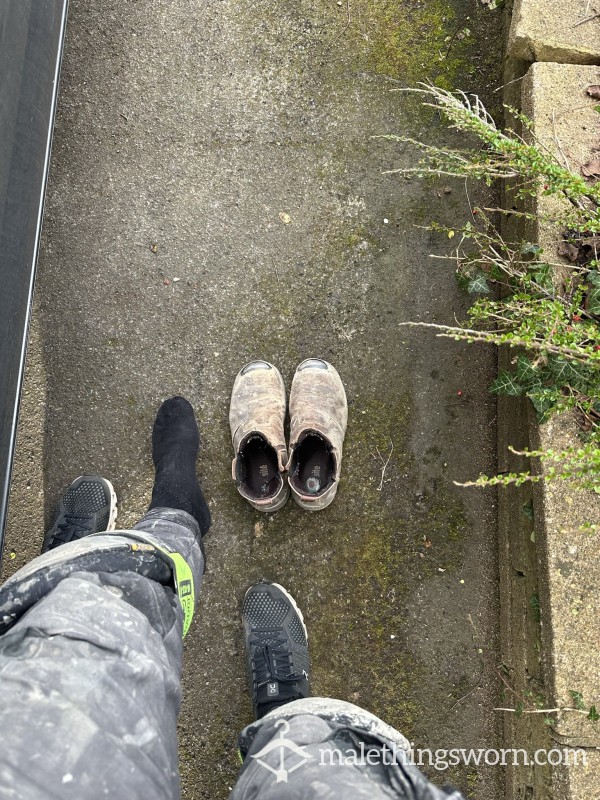 Smelly Builder Boots And Socks