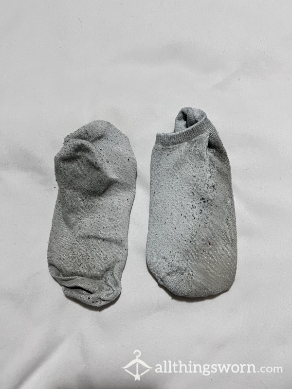 👃 Smelly Well-worn Socks