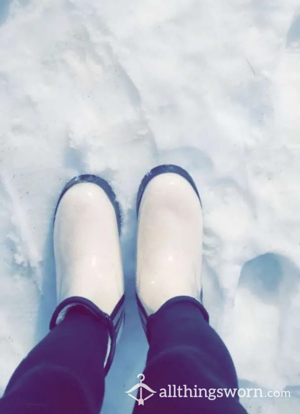 Snow Boots❄️