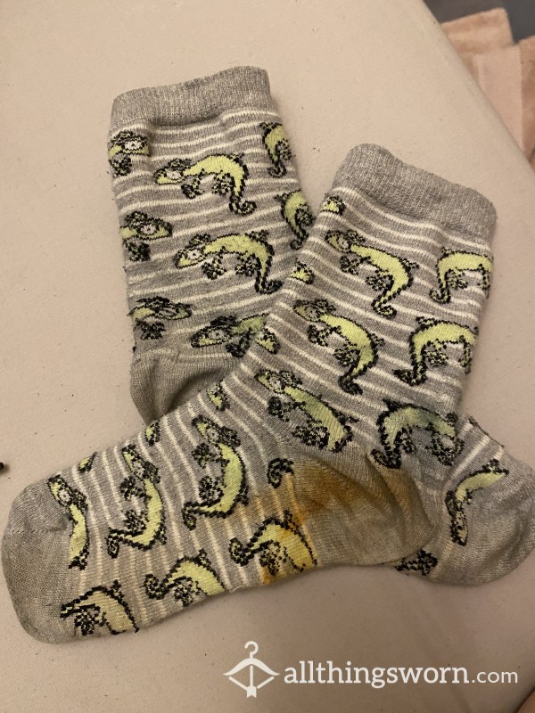 Socks With 3x Wear Sweat Stains...