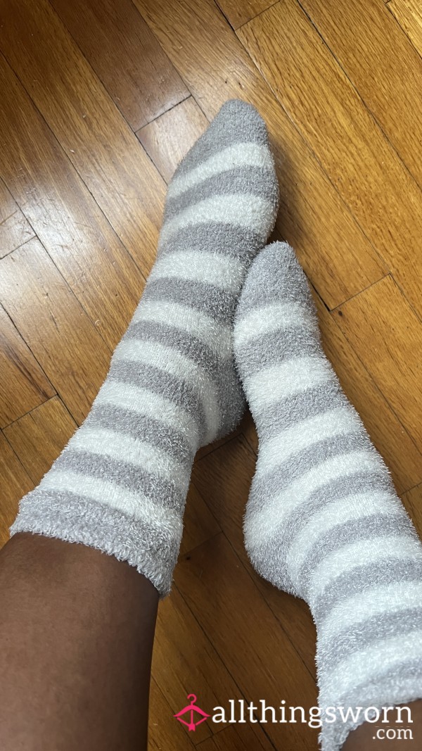 Soft & Cuddly Fuzzy Fleece Socks