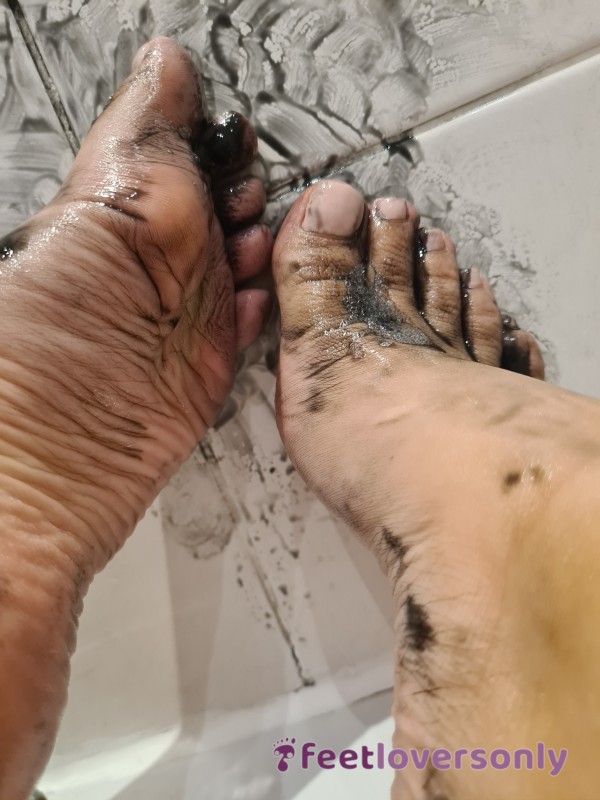 Sore Working Feet Taking A Messy Soak