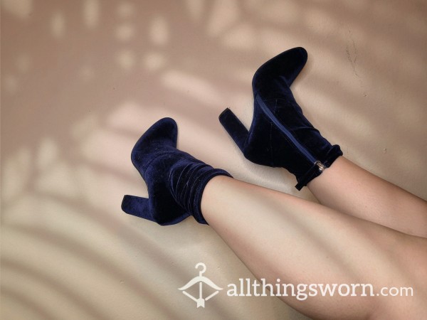 Steve Madden Royal Blue Velvet Sock Heels