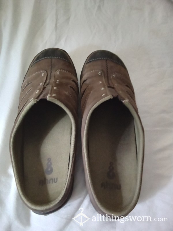 Stinky Worn Shoes Size 8 US