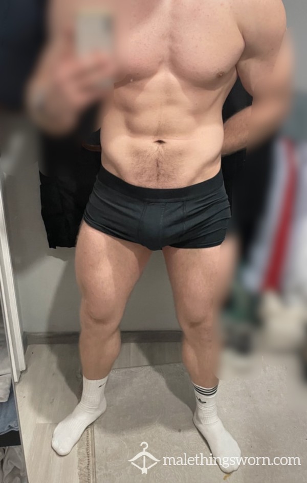 Straight Gym Buds Undies