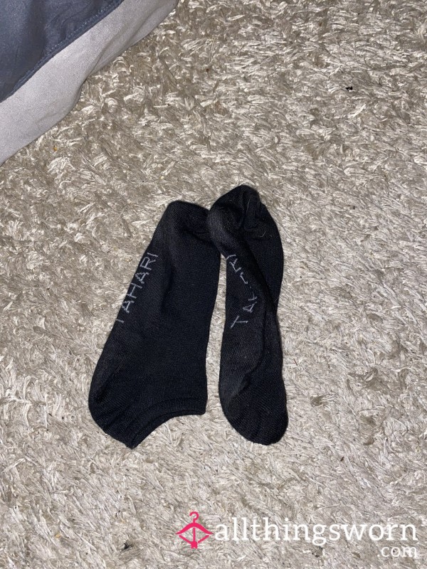 Super Worn Black Ankle Socks