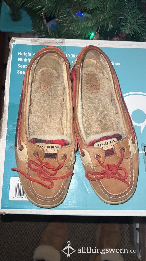 Sweaty, Stinky Fur-Lined Sperry Shoes