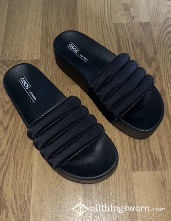 SWEATY VACc*m SEALED SLIDERS