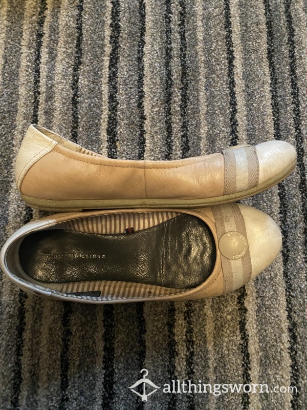 Tommy Hilfiger Designer  Well Worn Flat Shoes