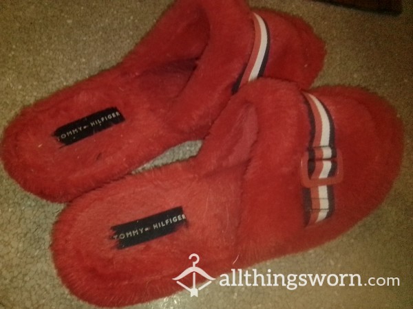 Tommy Hilfigure Dirty A** Slippers Womans Size 10