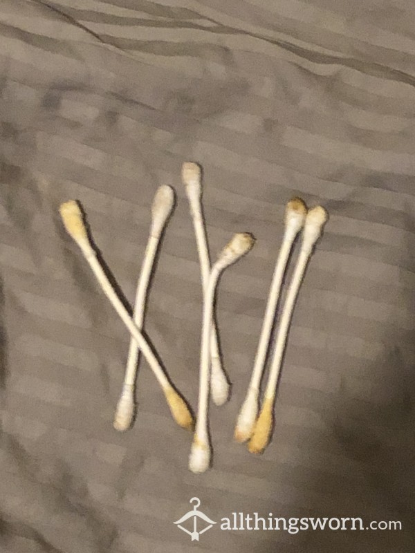 USED COTTON SWABS W/ EAR WAX