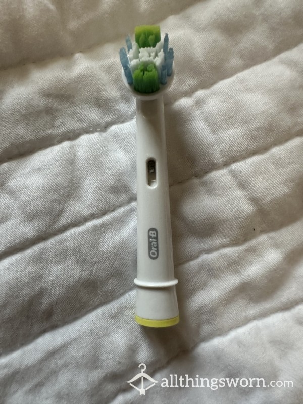 Used Toothbrush Head