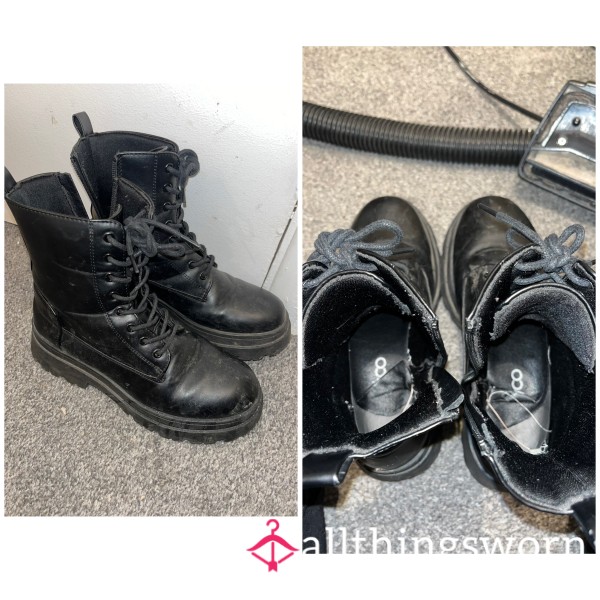 Very Used Sweaty Boots 🖤 Size 5