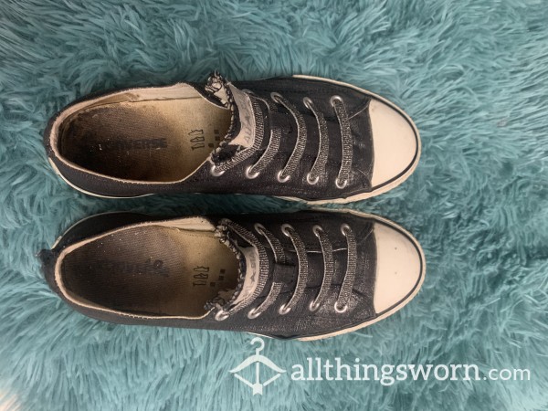 Very Well Worn Converse