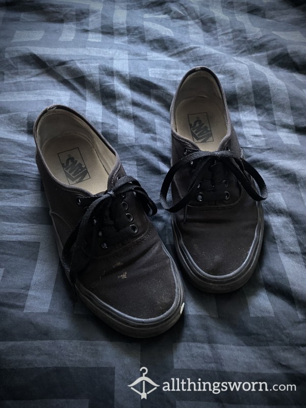 Very Well-worn Vans 👃🔥