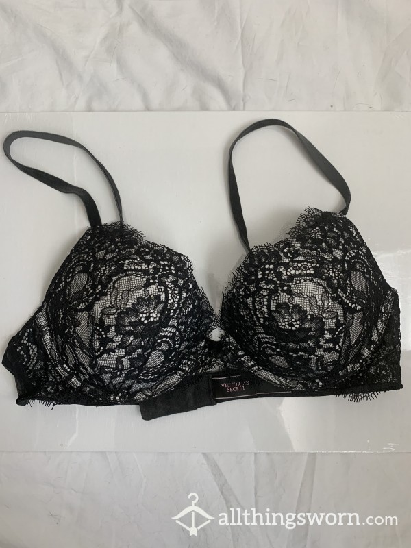 Victoria's Secret Black Lace Push-Up Bra