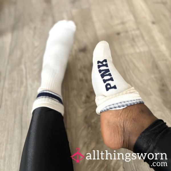 Vs PINK Crew Socks ( White / Blue )