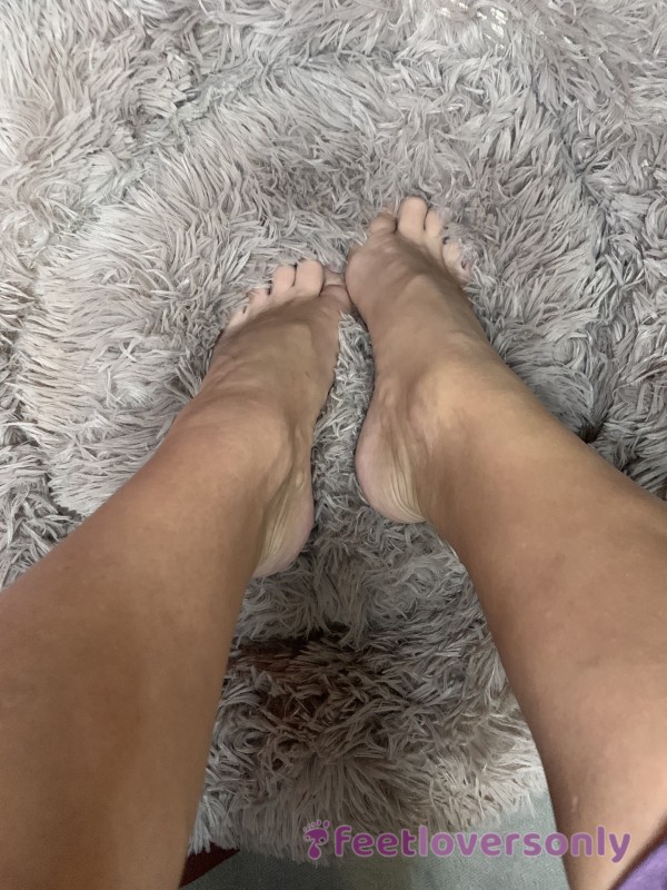 Watch My Feet Loving The Feel Of This Shag Rug (3:13 Long Video)