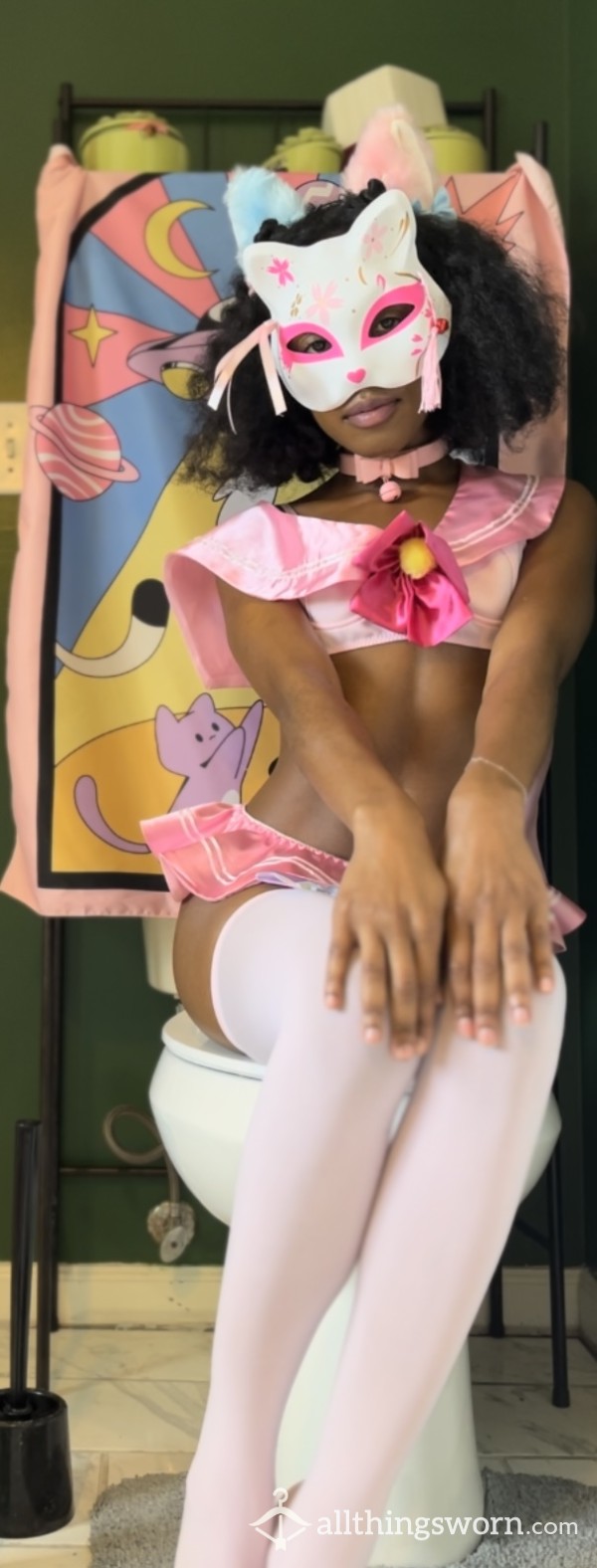 ✨🐾Watch Sailor Kitty Pull Down Her See Through Panties & P** In The Potty🐈‍⬛🎀✨