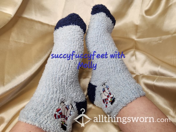 ☃️Well Loved Blue Fuzzy Socks☃️