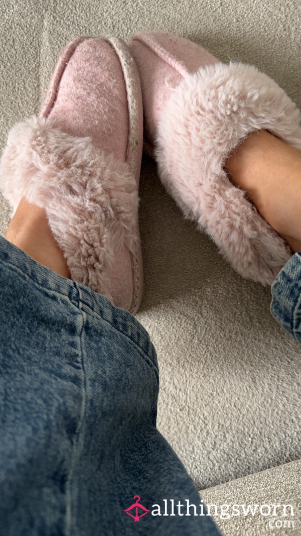 Well Loved Slippers💖