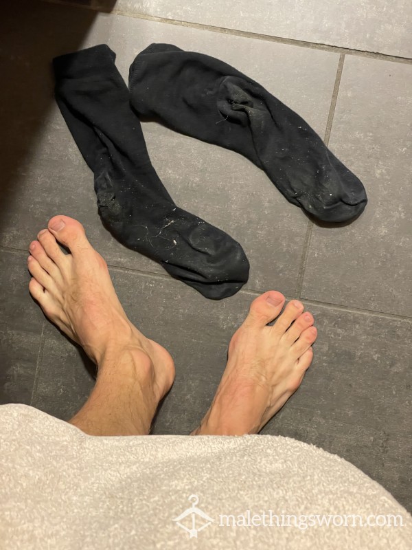 🧦💨 Well Used Black Office Socks