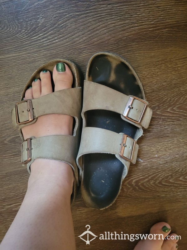 WELL WORN Birkenstocks