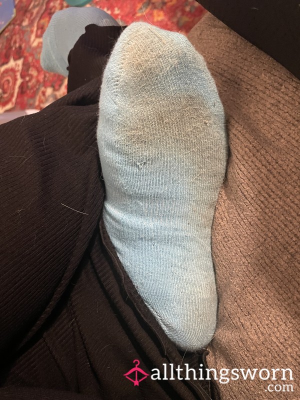 SOLD Well-Worn Blue Ankle Socks