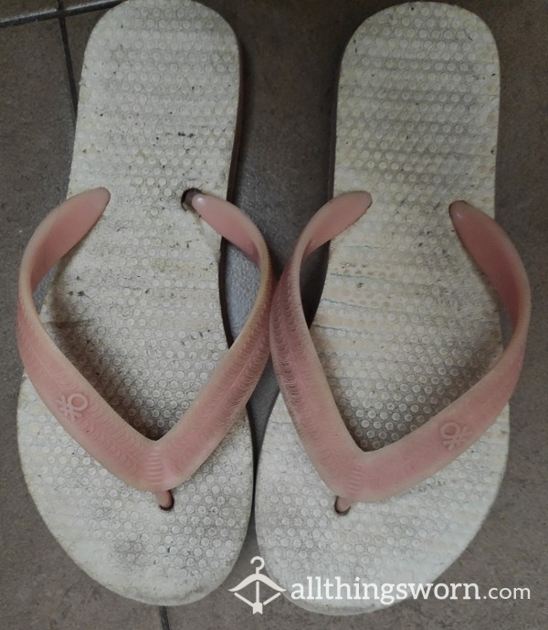 Well Worn Old Flip-flop Size 36