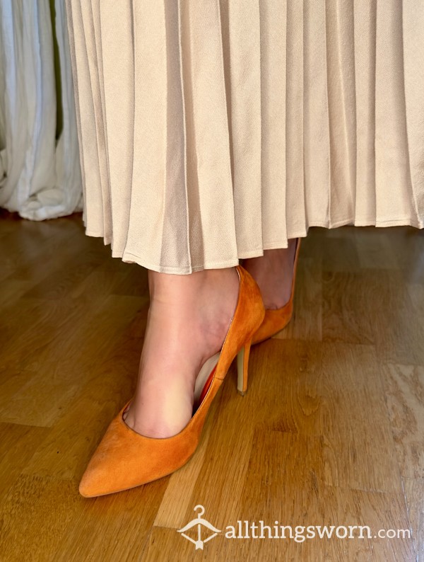 Well Worn Orange High Heels/pumps 🍊 👠