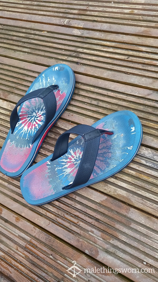 Well Worn Size 10 UK Flip Flops