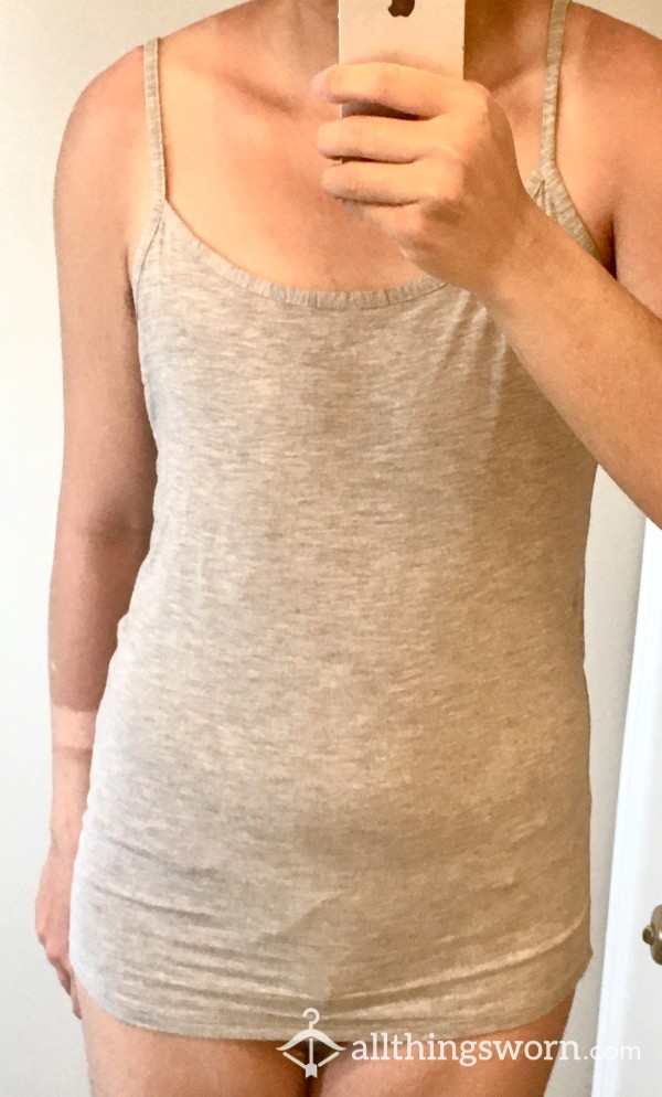 Well Worn Sweaty Gray Cami Top!💋Size M