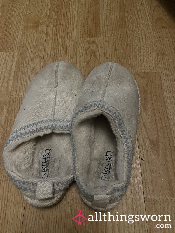 Well Worn Ugg Dupe Slippers