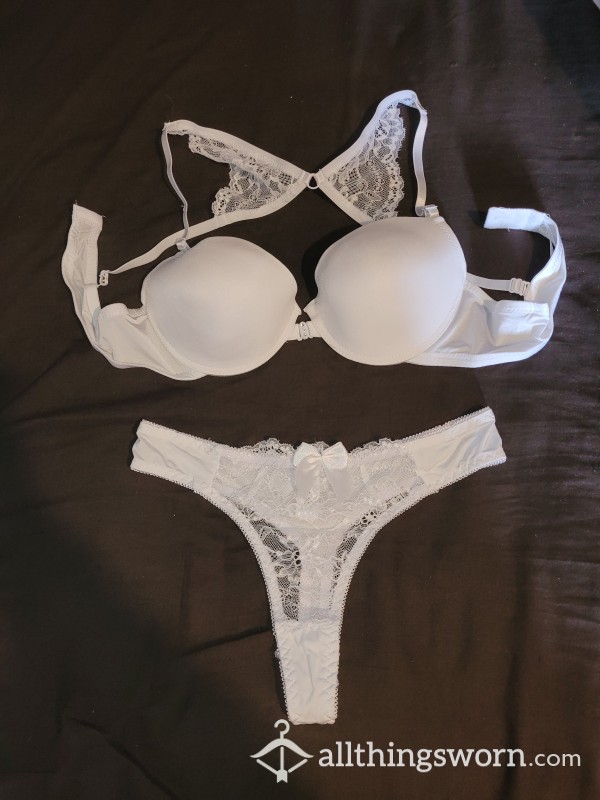 WHITE 34C KNICKERS/PANTIES SET💋