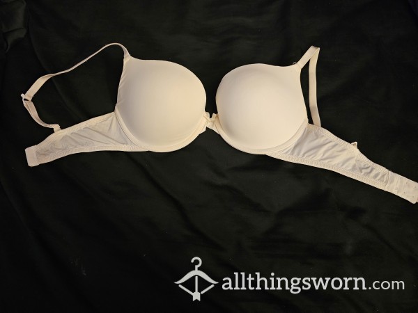 White T-Shirt Bra 36C