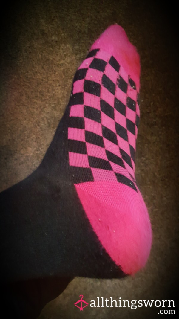 Who Wants My Pink And Black Checkered Socks 😈