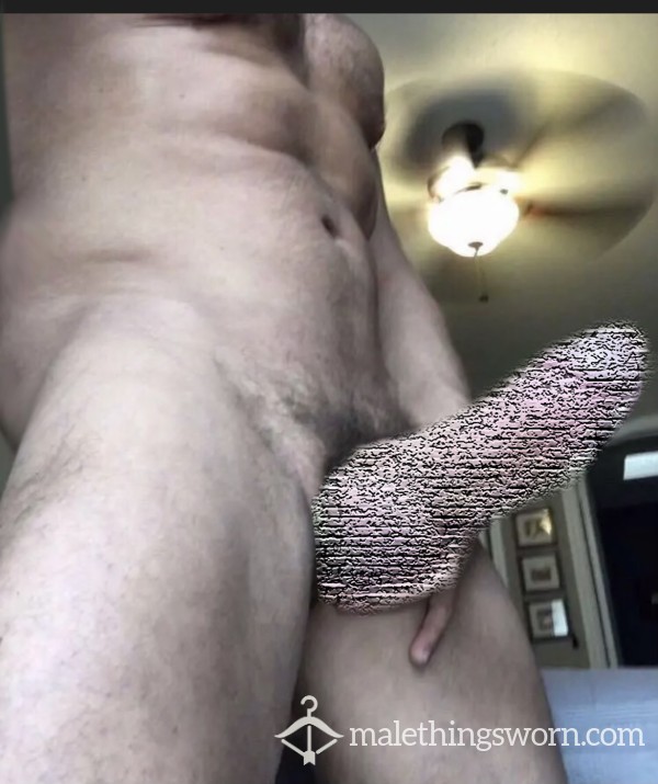 8" Monster C*ck🍆 4 Pics