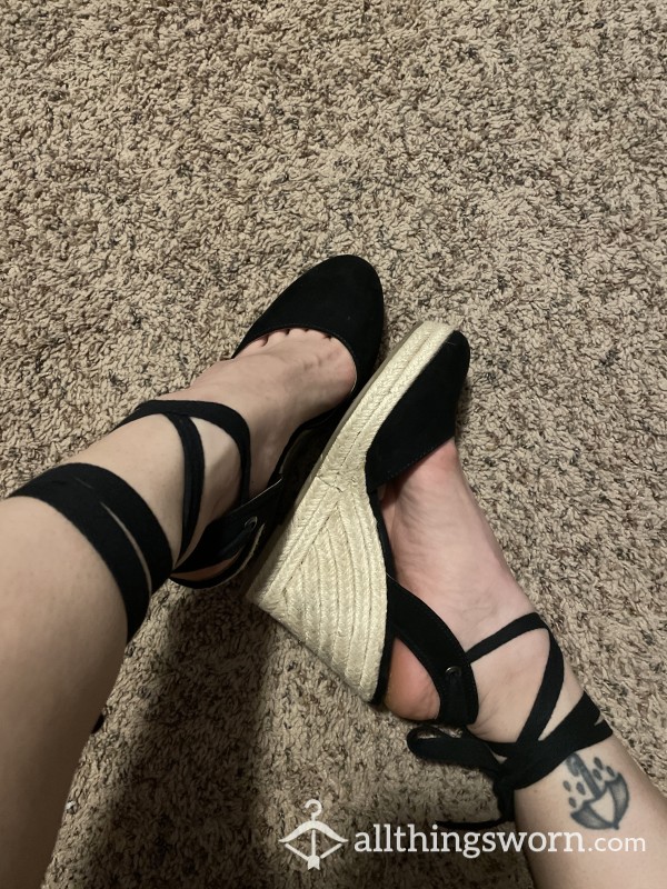 Wicker Bottom Wrap Up Wedges